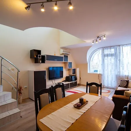 Maisonette Picadilly Apartment