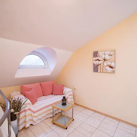 Maisonette Picadilly Varna