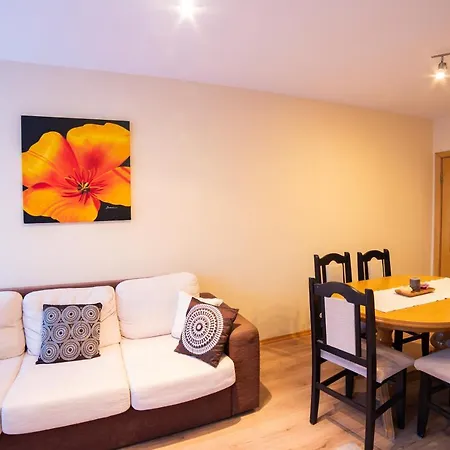 Maisonette Picadilly *